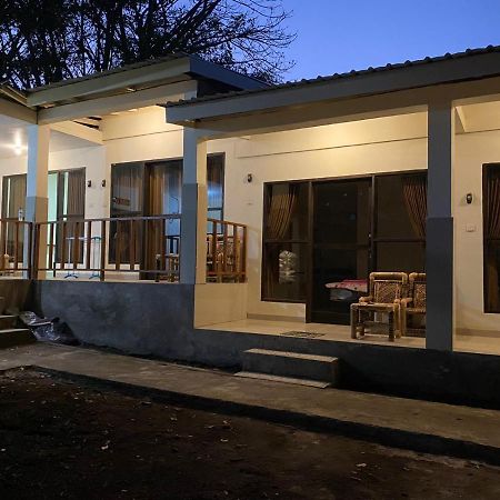 Naja Homestay Gili Trawangan Exterior photo